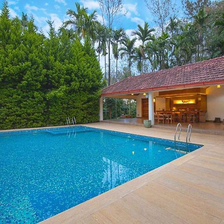 Stayvista At Tall Silver With Infinity Pool & Breakast Madikeri Esterno foto